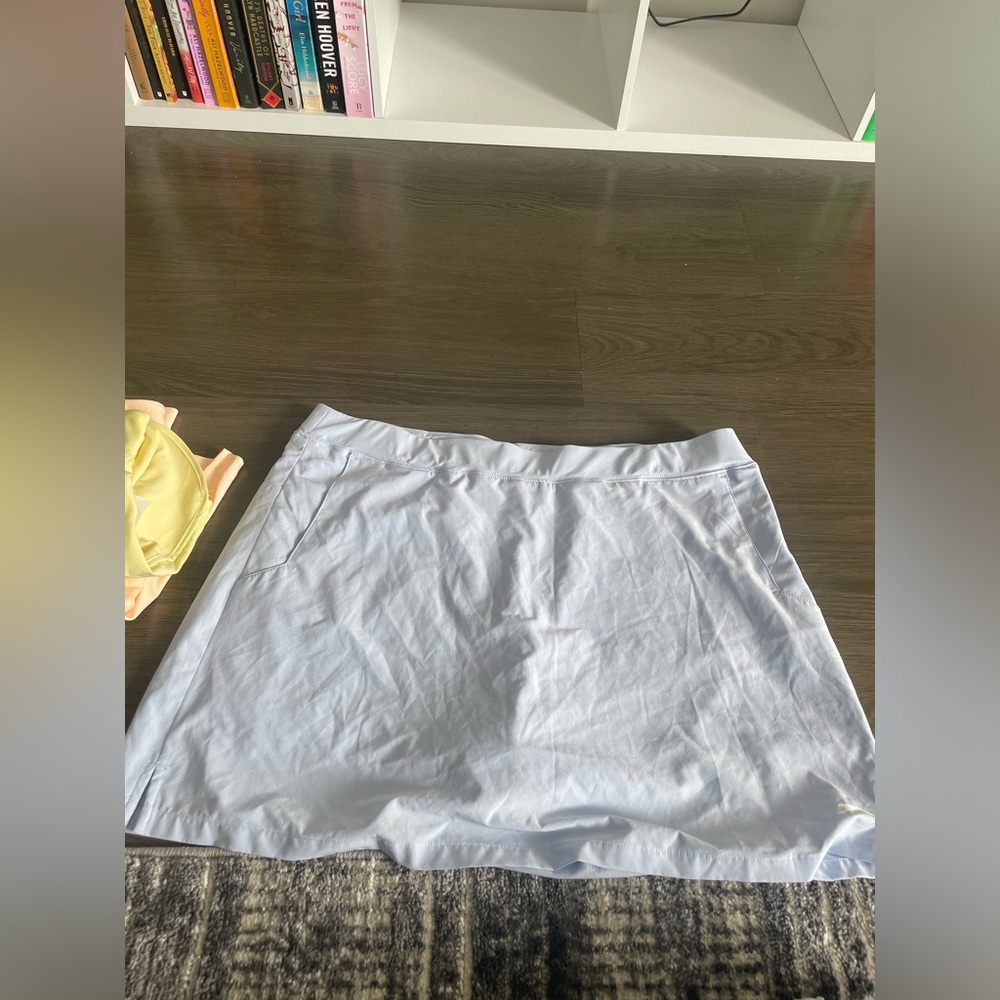 Athletic skirt